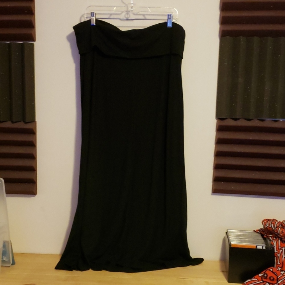Black Lined Maxi Skirt